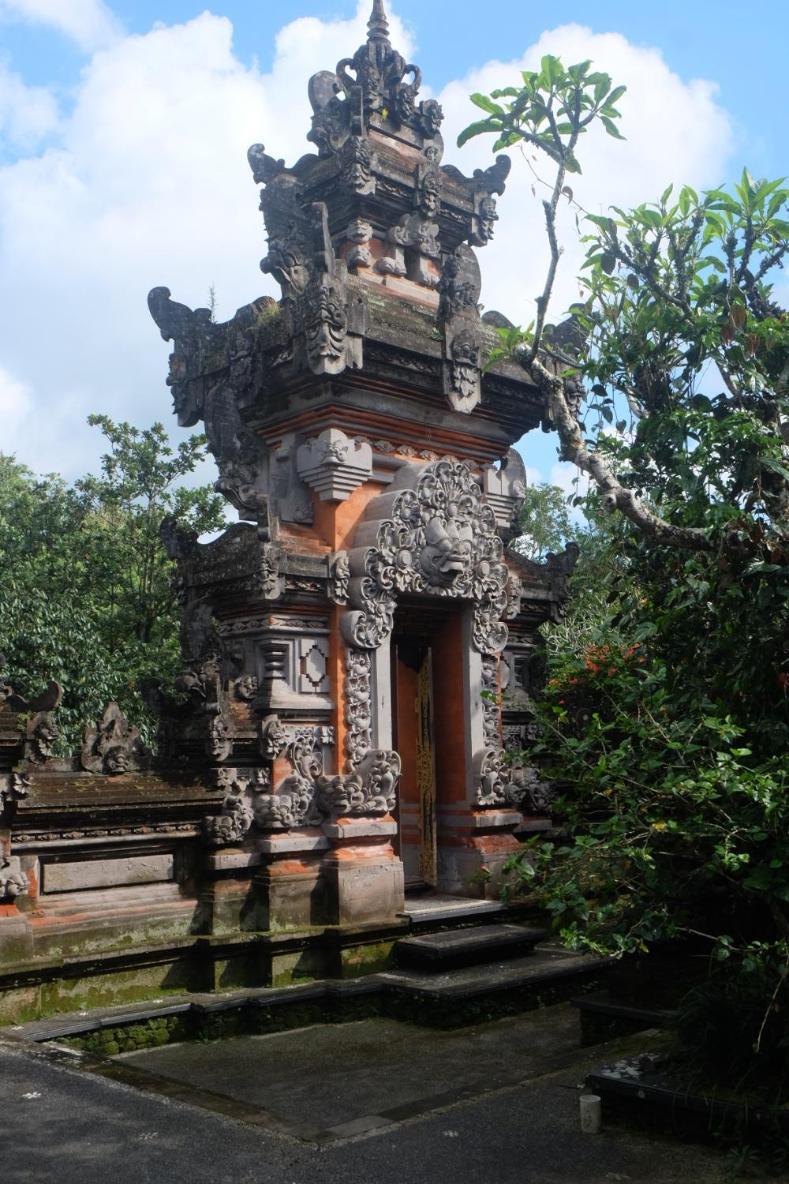 德格拉朗Gunung Kawi House别墅 外观 照片